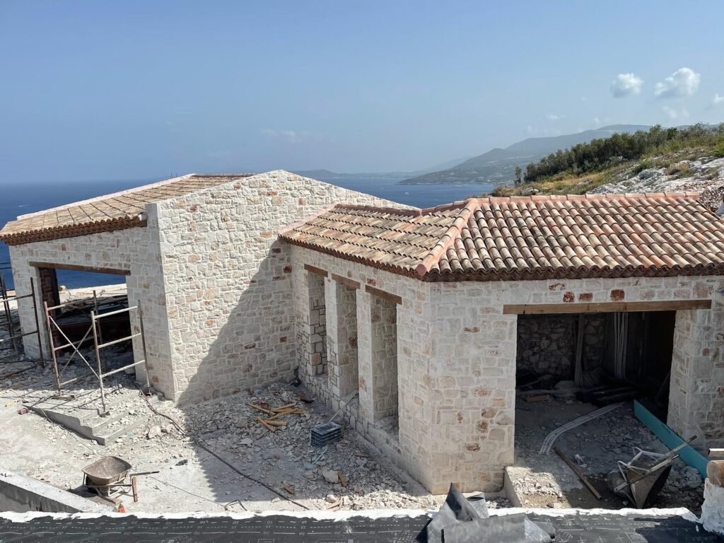 1FA08A0A-35E6-48F1-9A4B-FF6D318FE758