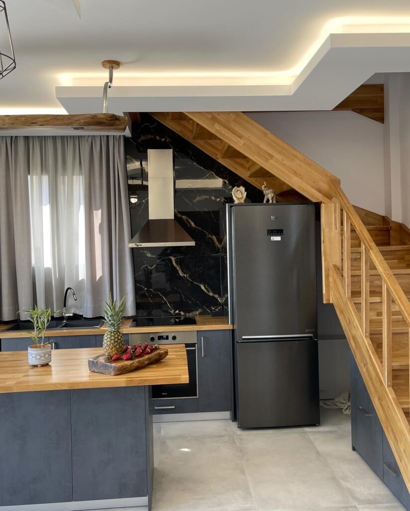 281EFF50-8288-493A-B577-A02DA836A174